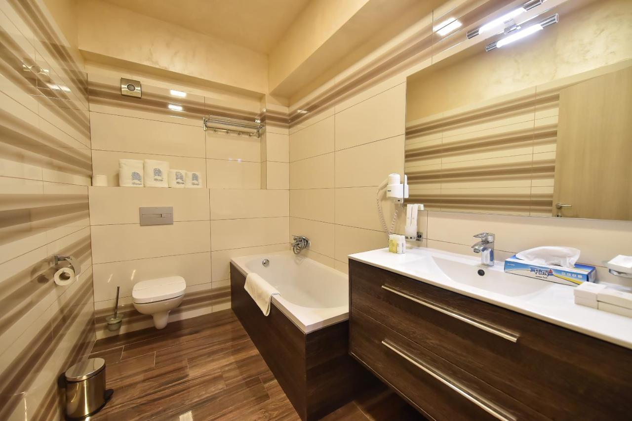 White Tower Private Apartment Beach View Mamaia Exteriér fotografie