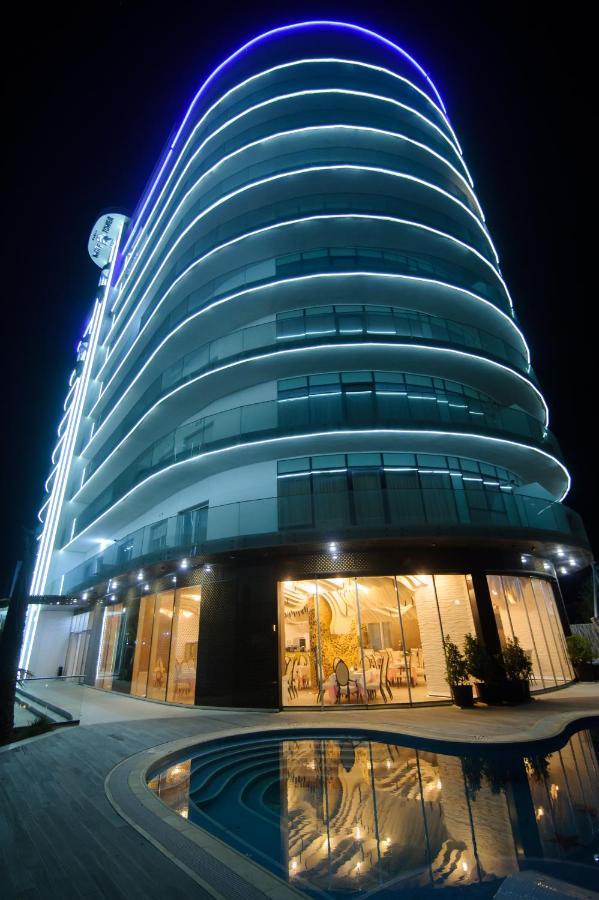 White Tower Private Apartment Beach View Mamaia Exteriér fotografie